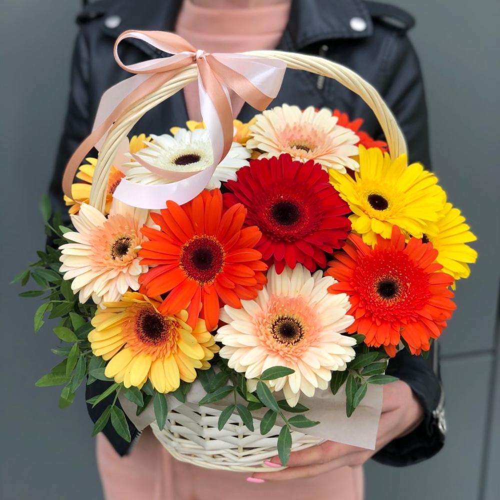 Корзина из гербер Мысли о тебе