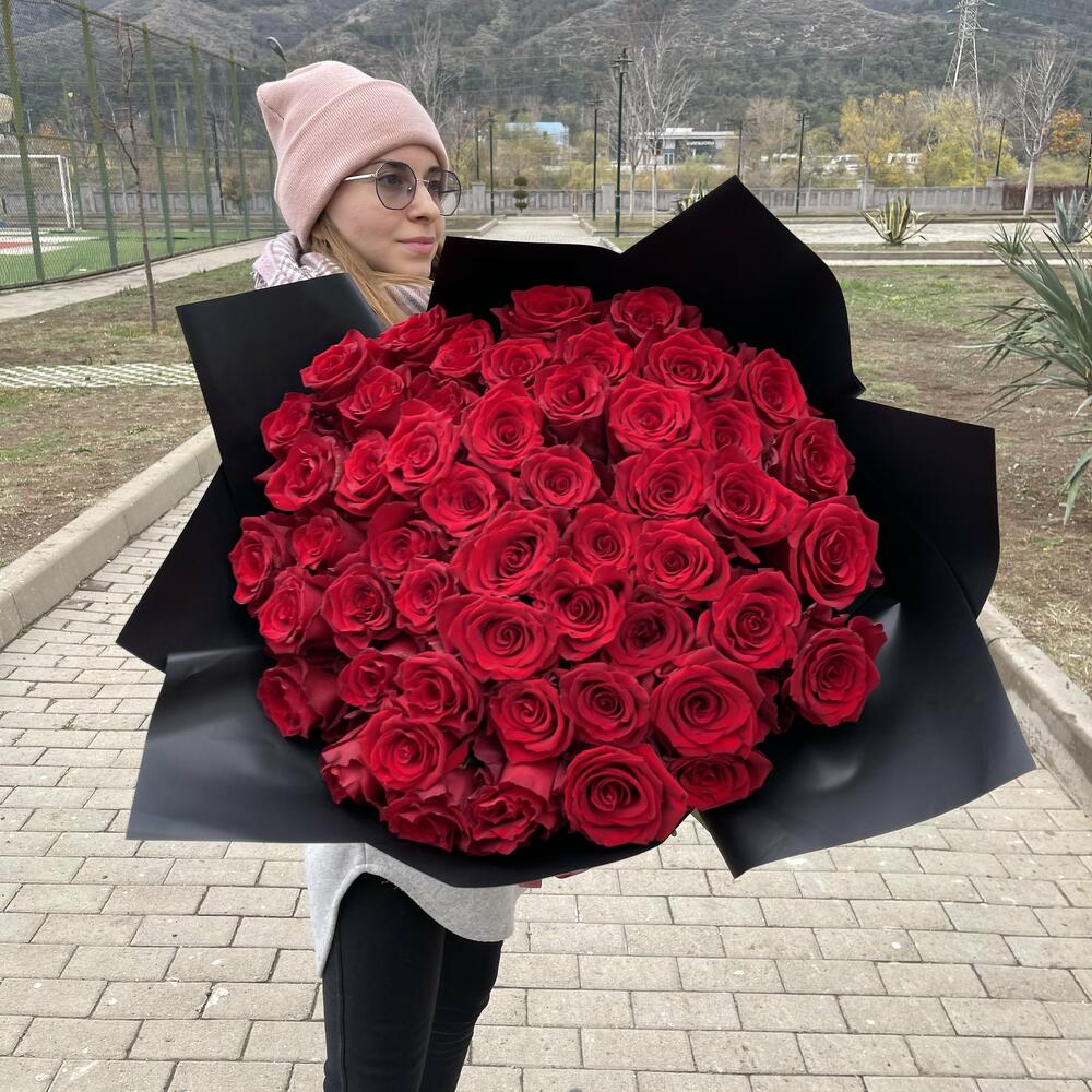 Монобукет 51 красная роза