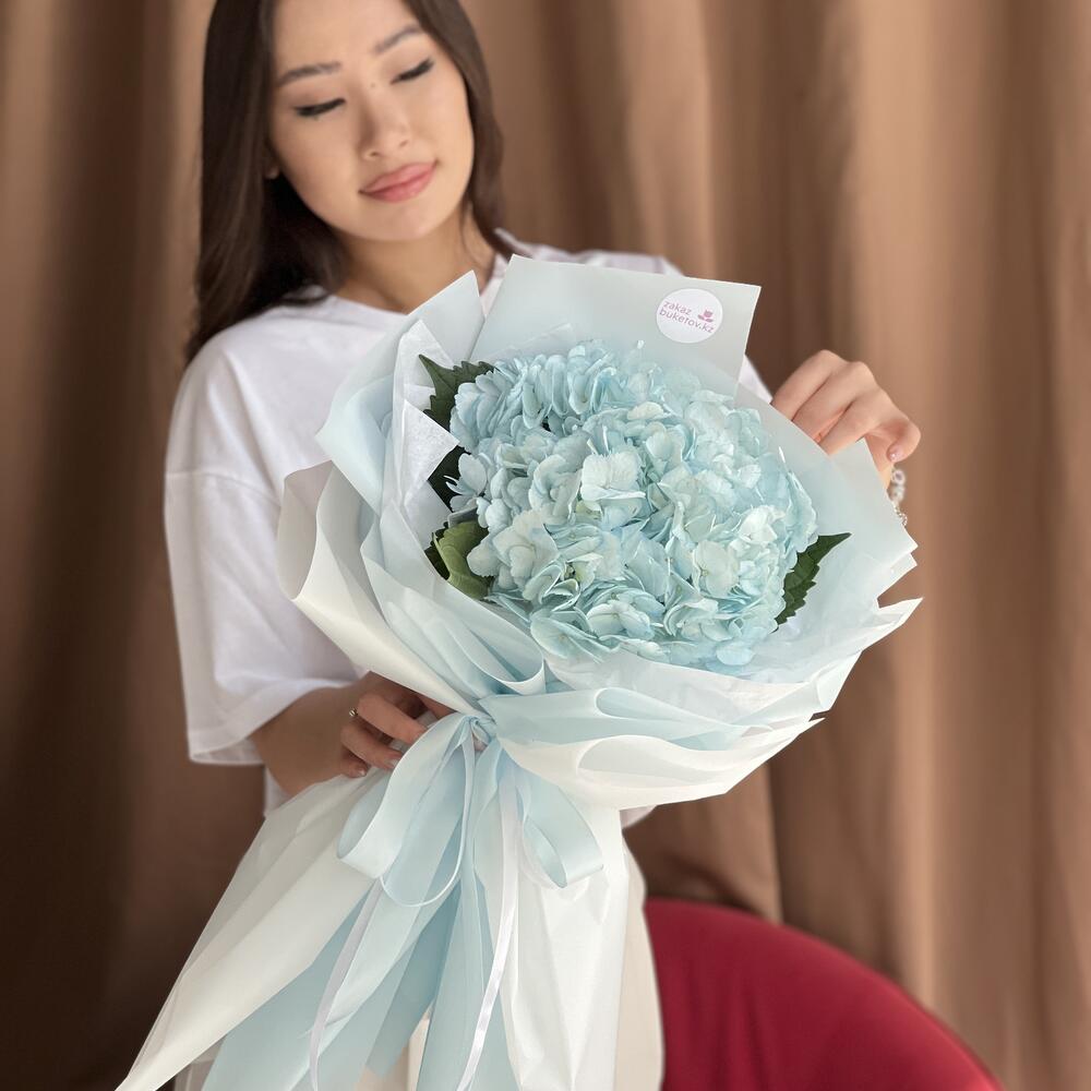 Букет из 1 гортензии