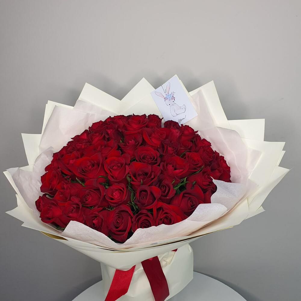 букет из 51 красных роз